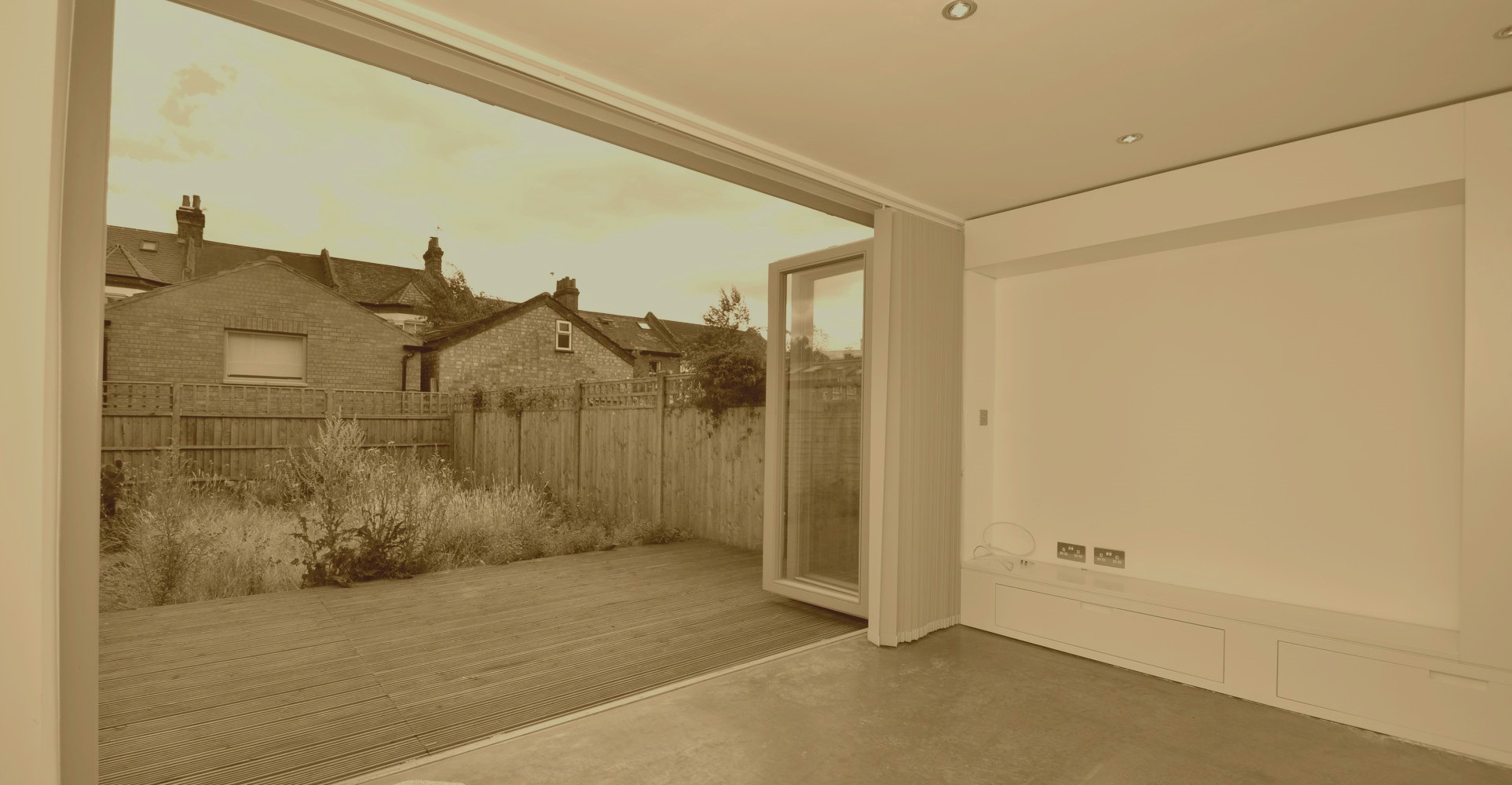 Slider, Glaziers in Charlton, SE7